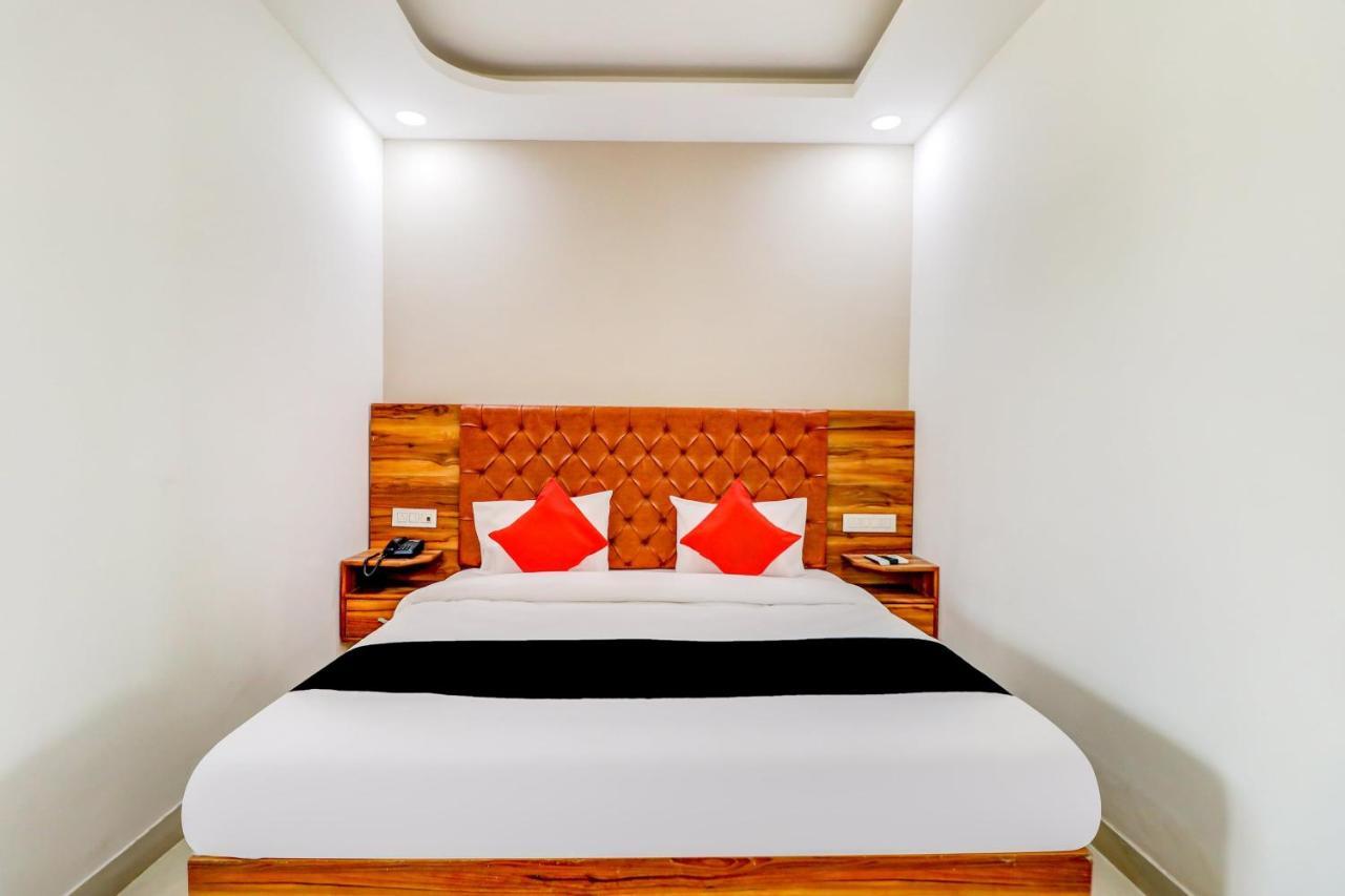 Oyo Flagship 80318 Hotel Sai Plaza Near Indira Gandhi International Airport New Delhi Eksteriør bilde